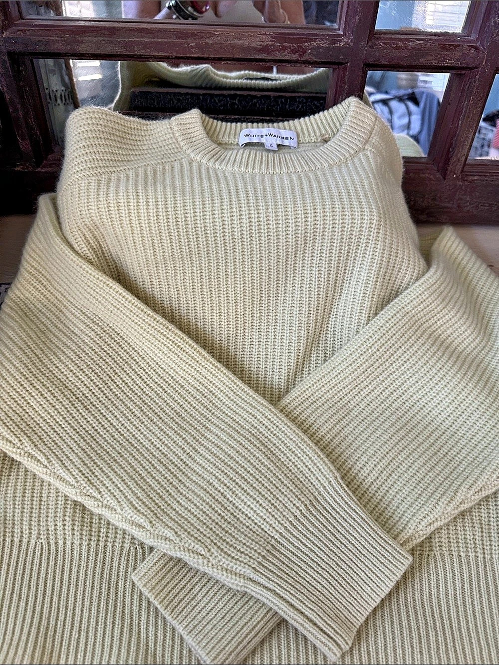 White + Warren Cashmere Rib Trim Crewneck in Cream, Small